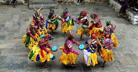 Losoong is also celebrated grandly by Nepalese, Sikkimese and other tribal communities in Sikkim, Darjeeling and Nepal.