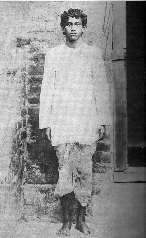 Khudiram Bose black and white portrait from 1905.